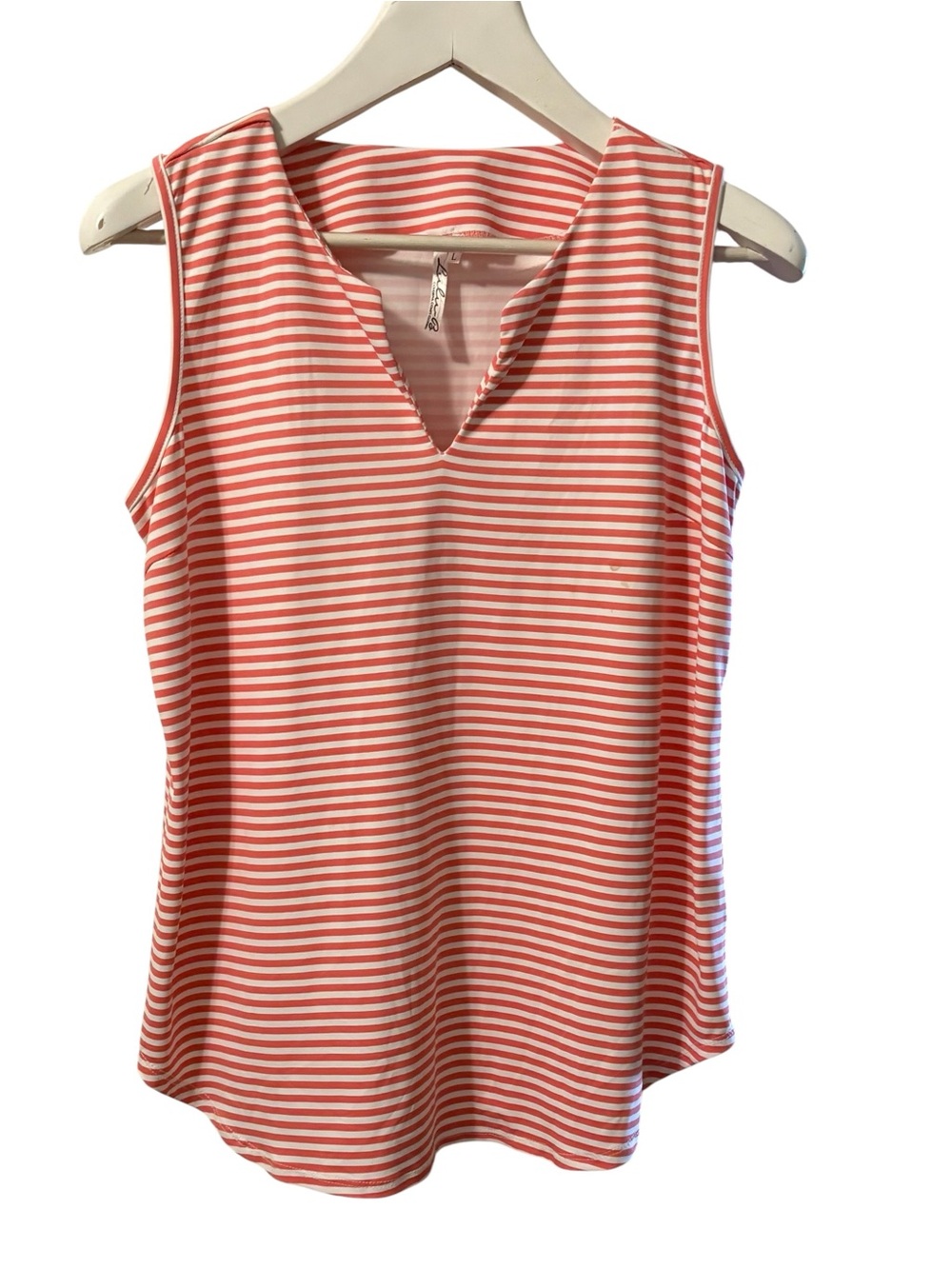 Lulu B Top - Picture 2 of 8